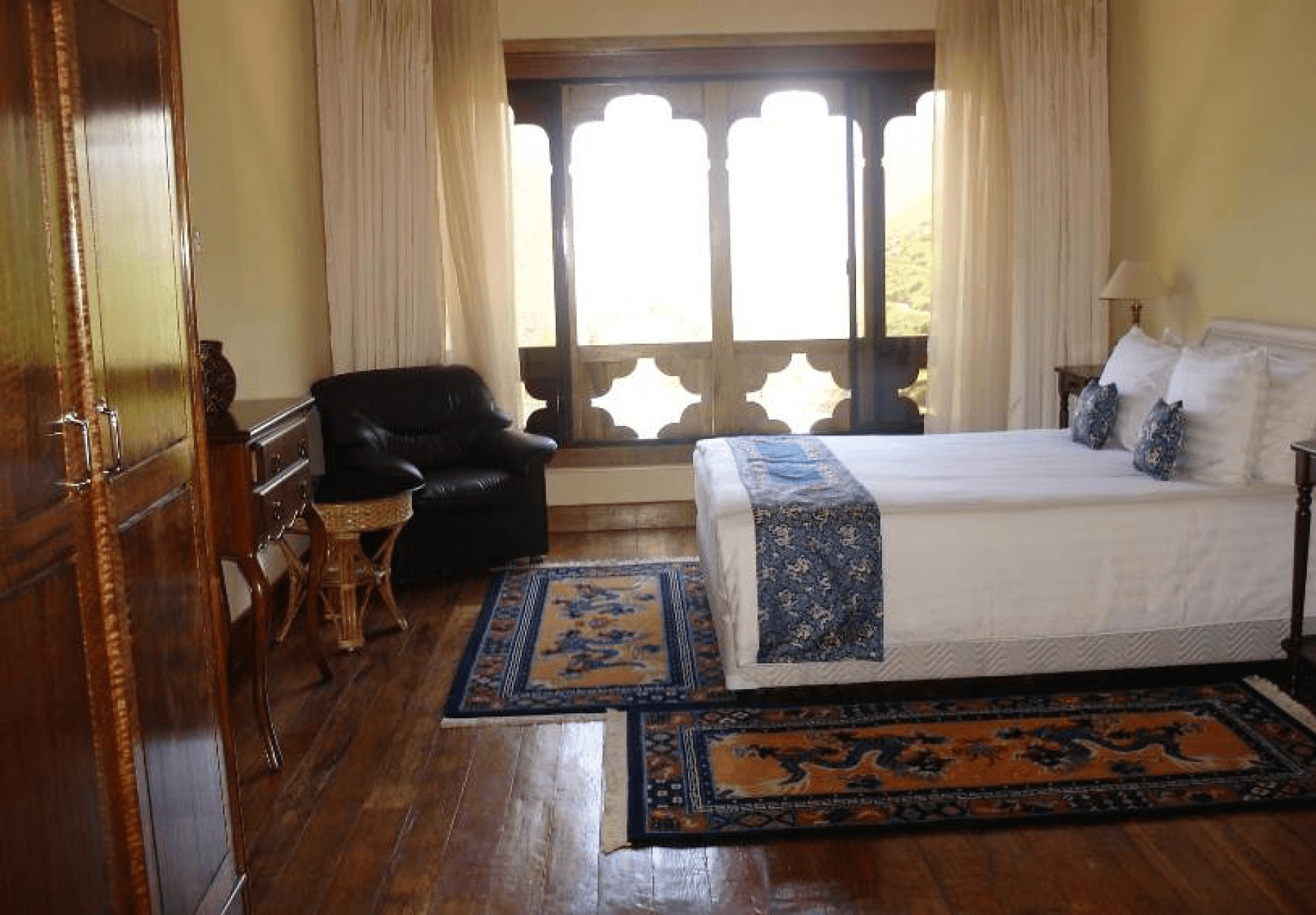 Family Valley Room